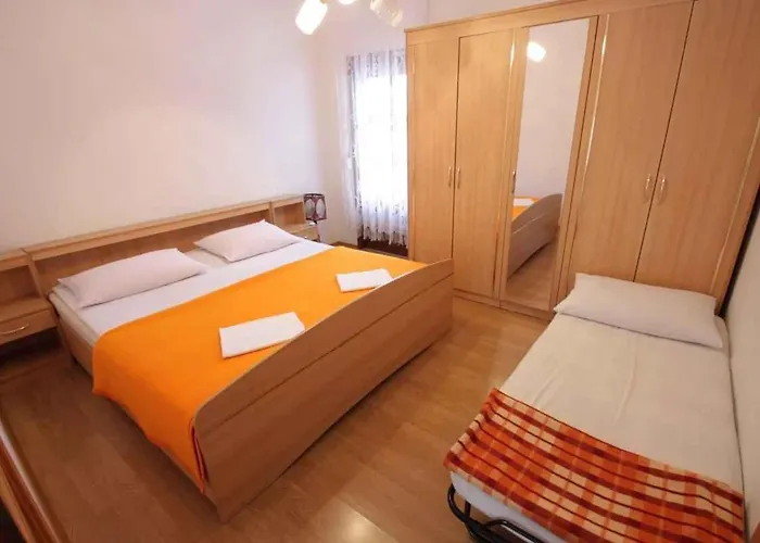 Apartment One-bedroom 14 *